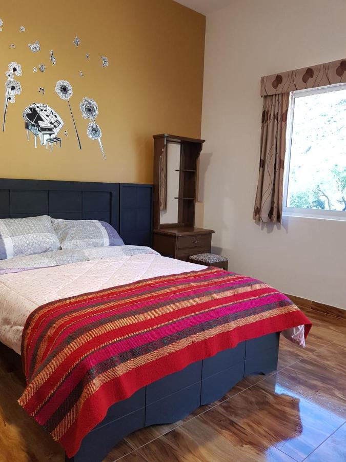 Hotel Mil Estrellas-Torotoro โปโตซี ภายนอก รูปภาพ