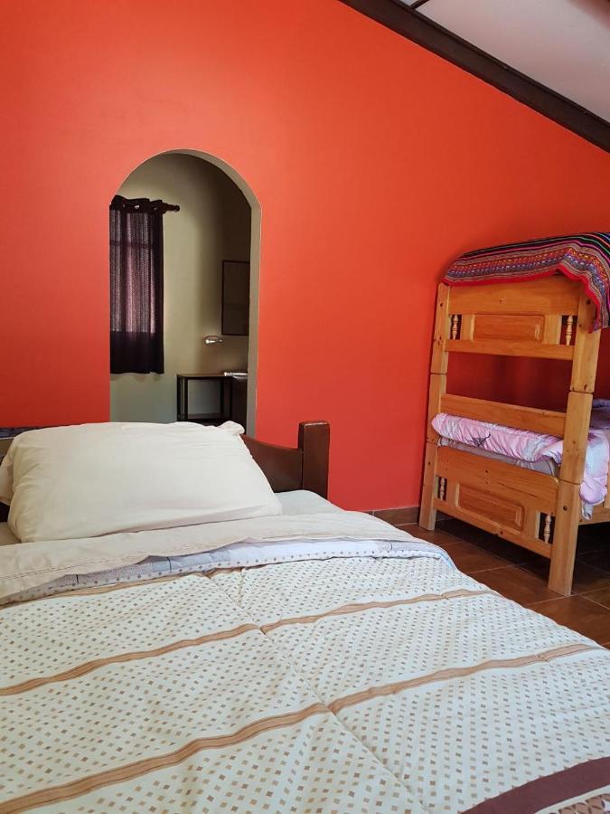 Hotel Mil Estrellas-Torotoro โปโตซี ภายนอก รูปภาพ